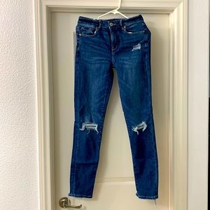 American Eagle skinny jeans